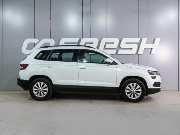 Skoda Karoq I с пробегом 2022 года, цена 2 380 000 рублей, 39039 км, внедорожник, Автокод Объявления