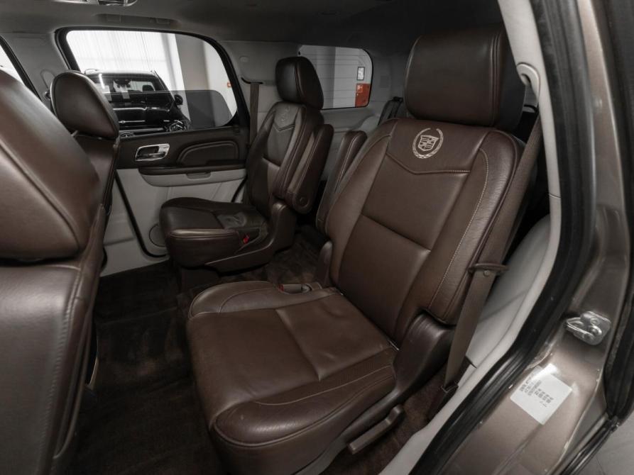 Cadillac Escalade III Москва  - изображение 13