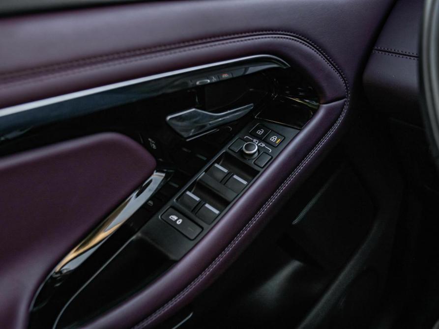 Land Rover Range Rover Evoque II Санкт-Петербург  - изображение 12