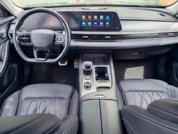 Chery Arrizo 8 с пробегом 2024 года, цена 2 200 000 рублей, 39221 км, седан, Автокод Объявления