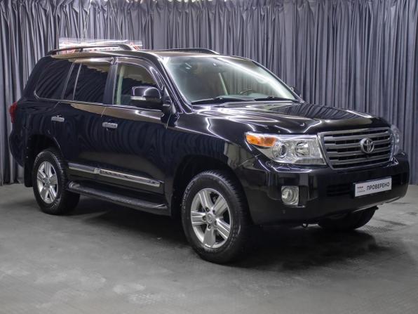 Toyota Land Cruiser 200 Series Рестайлинг 1 с пробегом 2015 года, цена 4 898 000 рублей, 180212 км, внедорожник, Автокод Объявления