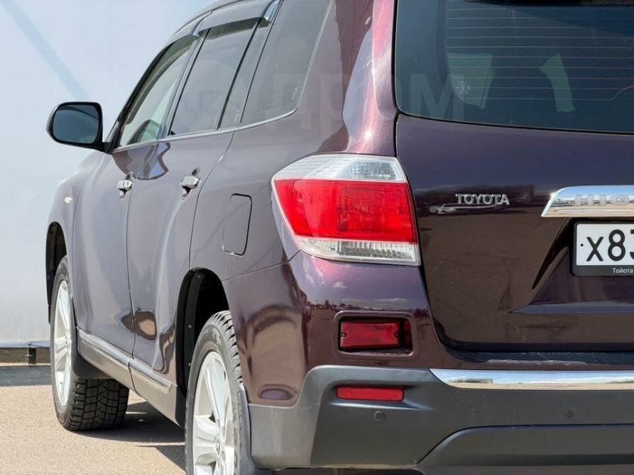 Toyota Highlander II (XU40) Рестайлинг Иркутск  - изображение 14