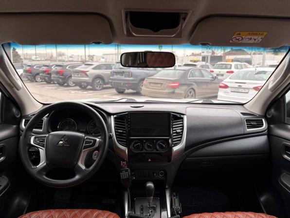 Mitsubishi L200 V Рестайлинг с пробегом 2022 года, цена 3 449 900 рублей, 84597 км, пикап, Автокод Объявления