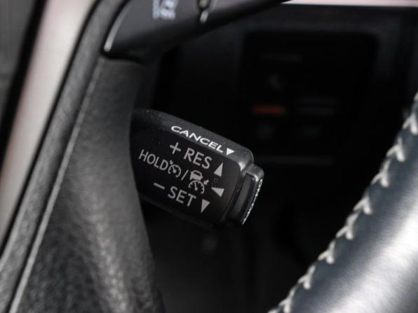 Toyota Land Cruiser 200 Series Рестайлинг 2 с пробегом 2015 года, цена 6 000 000 рублей, 166841 км, внедорожник, Автокод Объявления