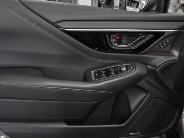 Subaru Outback VI с пробегом 2021 года, цена 3 909 000 рублей, 93476 км, универсал, Автокод Объявления