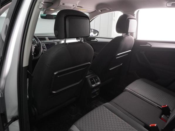 Volkswagen Tiguan II с пробегом 2019 года, цена 2 385 000 рублей, 126501 км, внедорожник, Автокод Объявления