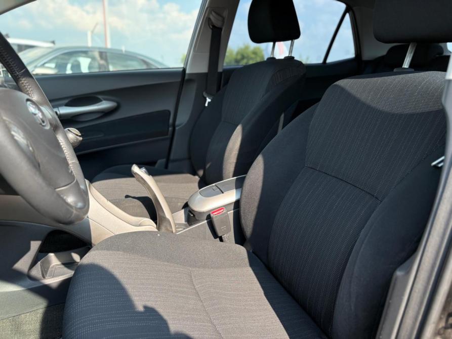 Toyota Auris I Набережные Челны  - изображение 12