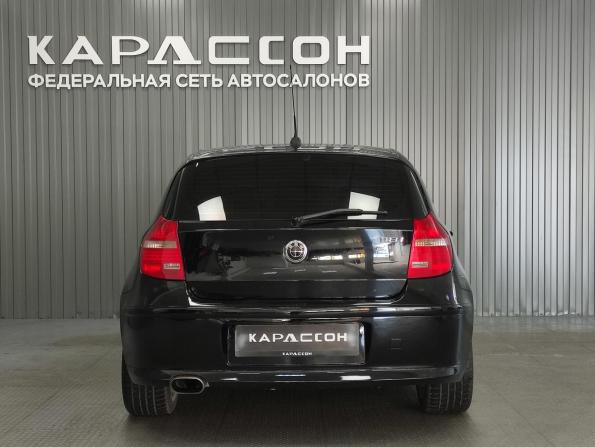 BMW 1 серии I (E81/E82/E87/E88) Рестайлинг с пробегом 2011 года, цена 810 000 рублей, 258346 км, хэтчбек, Автокод Объявления
