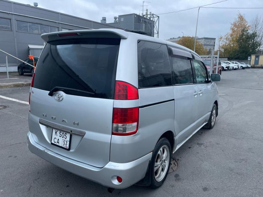 Toyota Noah I (R60) Санкт-Петербург  - изображение 5