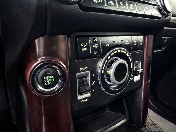 Toyota Land Cruiser Prado 150 Series Рестайлинг 1 с пробегом 2014 года, цена 3 699 000 рублей, 162000 км, внедорожник, Автокод Объявления