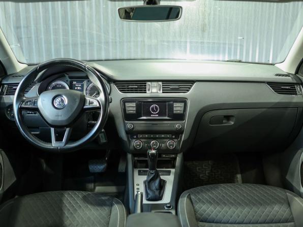 Skoda Octavia III (A7) с пробегом 2016 года, цена 1 375 000 рублей, 201295 км, лифтбек, Автокод Объявления