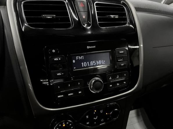 Renault Sandero II с пробегом 2018 года, цена 1 070 000 рублей, 115750 км, хэтчбек, Автокод Объявления