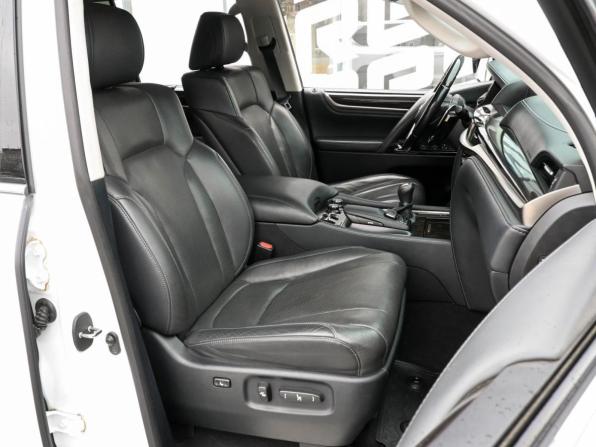 Lexus LX III Рестайлинг 2 с пробегом 2021 года, цена 9 987 400 рублей, 118737 км, внедорожник, Автокод Объявления