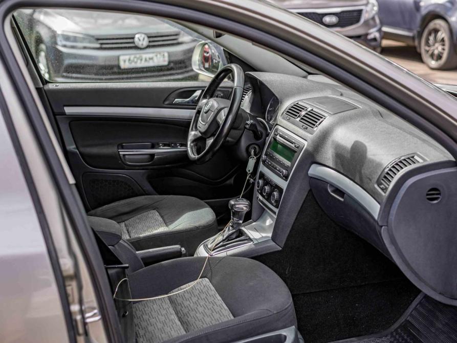 Skoda Octavia II (A5) Рестайлинг Санкт-Петербург  - изображение 13