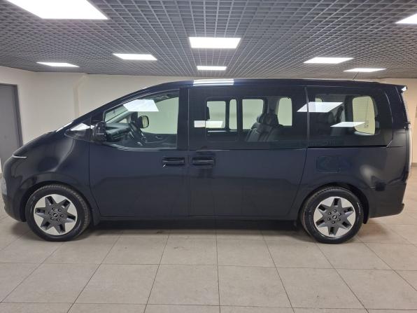 Hyundai Staria I с пробегом 2021 года, цена 4 850 000 рублей, 82627 км, минивэн, Автокод Объявления
