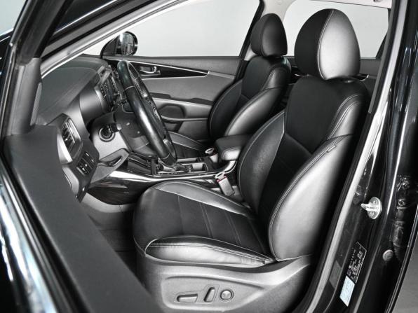 Kia Sorento III Prime Рестайлинг с пробегом 2019 года, цена 3 250 000 рублей, 124219 км, внедорожник, Автокод Объявления