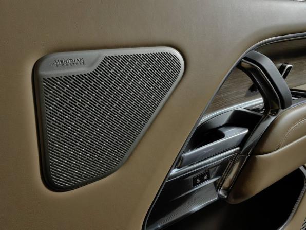 Land Rover Range Rover V с пробегом 2023 года, цена 18 797 000 рублей, 43301 км, внедорожник, Автокод Объявления