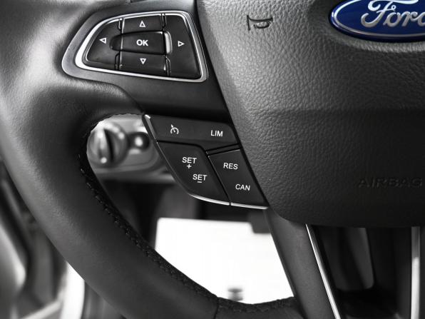 Ford Kuga II Рестайлинг с пробегом 2017 года, цена 1 570 000 рублей, 151321 км, внедорожник, Автокод Объявления