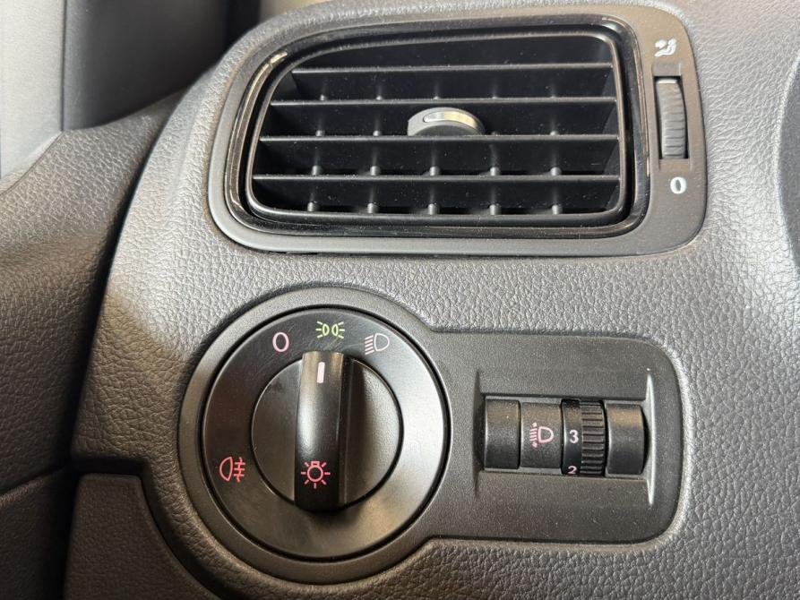 Volkswagen Polo V Псков  - изображение 17