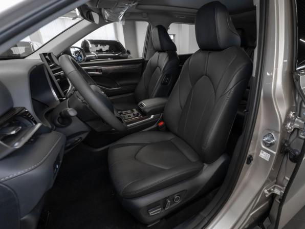 Toyota Highlander IV (XU70) с пробегом 2026 года, цена 5 650 000 рублей, 50 км, внедорожник, Автокод Объявления