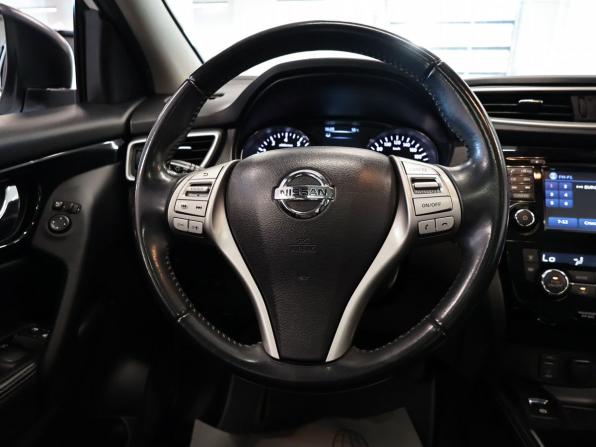 Nissan Qashqai II с пробегом 2016 года, цена 1 580 000 рублей, 125710 км, внедорожник, Автокод Объявления
