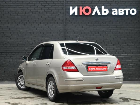 Nissan Tiida I Рестайлинг с пробегом 2012 года, цена 750 000 рублей, 121190 км, седан, Автокод Объявления