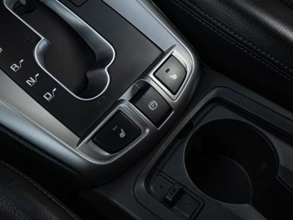Chevrolet Captiva I Рестайлинг 2 с пробегом 2015 года, цена 1 239 000 рублей, 238469 км, внедорожник, Автокод Объявления