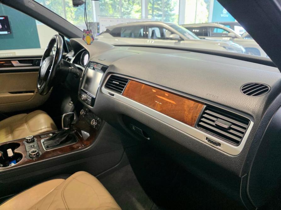 Volkswagen Touareg II Великий Новгород  - изображение 15