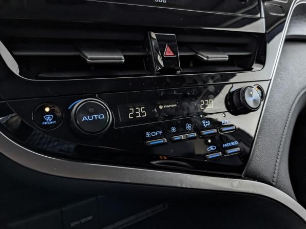 Toyota Camry VIII (XV70) Рестайлинг с пробегом 2022 года, цена 2 900 000 рублей, 110323 км, седан, Автокод Объявления