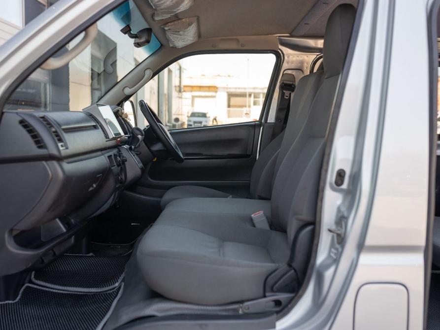 Toyota HiAce H200 Рестайлинг Новосибирск  - изображение 18
