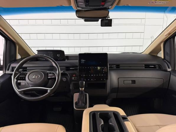 Hyundai Staria I с пробегом 2022 года, цена 3 999 000 рублей, 78000 км, минивэн, Автокод Объявления