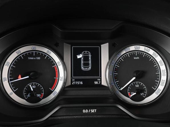 Skoda Octavia III (A7) Рестайлинг с пробегом 2017 года, цена 1 549 000 рублей, 211516 км, лифтбек, Автокод Объявления