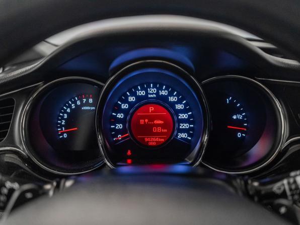 Kia Ceed II Рестайлинг с пробегом 2016 года, цена 1 350 000 рублей, 94000 км, универсал, Автокод Объявления
