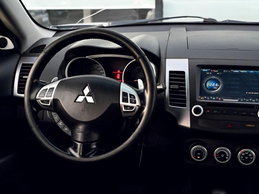 Mitsubishi Outlander II Екатеринбург  - изображение 20