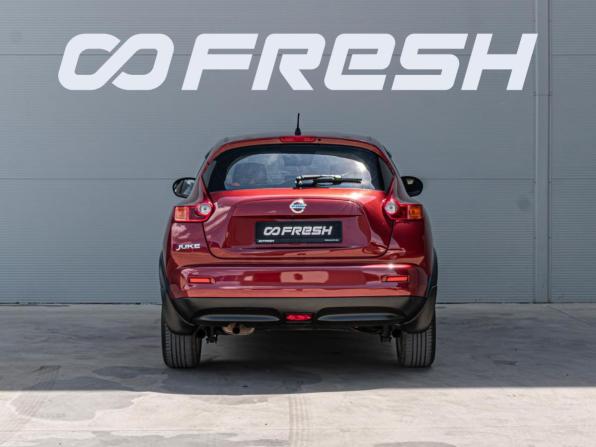Nissan Juke I с пробегом 2012 года, цена 1 070 000 рублей, 179509 км, внедорожник, Автокод Объявления