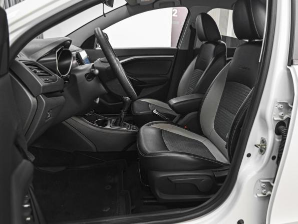 Lada (ВАЗ) Vesta I с пробегом 2021 года, цена 1 129 000 рублей, 63893 км, седан, Автокод Объявления
