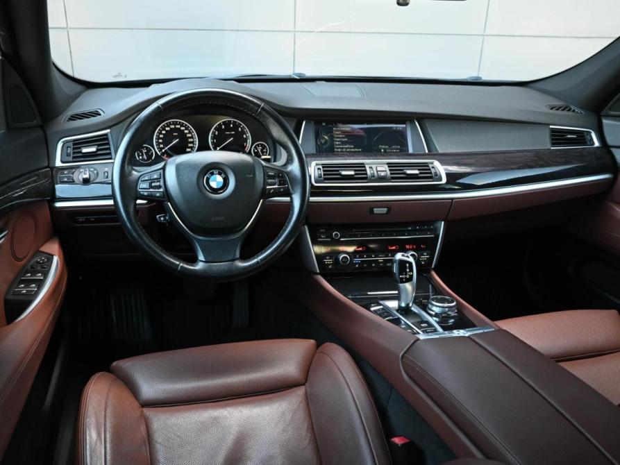 BMW 5 серии VI (F10/F11/F07) Новороссийск  - изображение 6