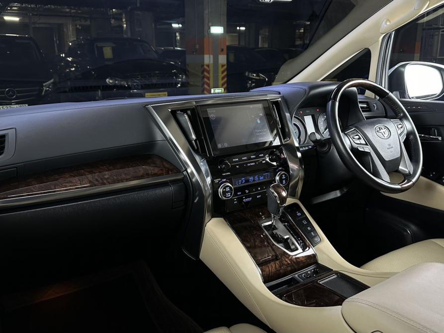 Toyota Alphard III Рестайлинг Уфа  - изображение 9