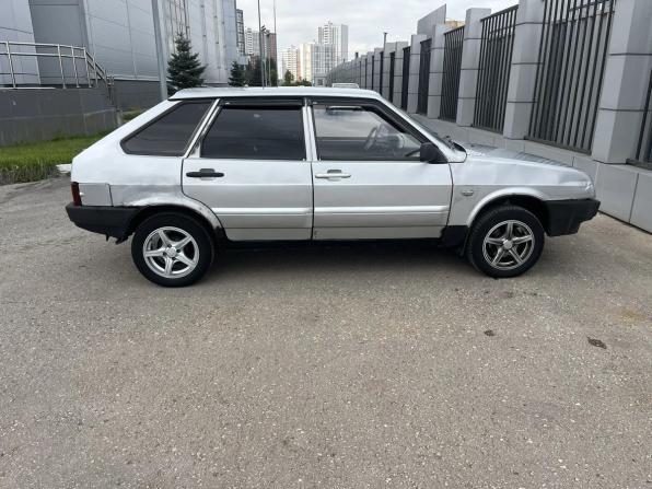 Lada (ВАЗ) 2109 с пробегом 2002 года, цена 75 000 рублей, 223000 км, хэтчбек, Автокод Объявления