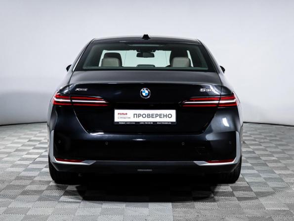 BMW 5 серии VIII (G60/G61/G68) с пробегом 2024 года, цена 6 910 000 рублей, 45632 км, седан, Автокод Объявления