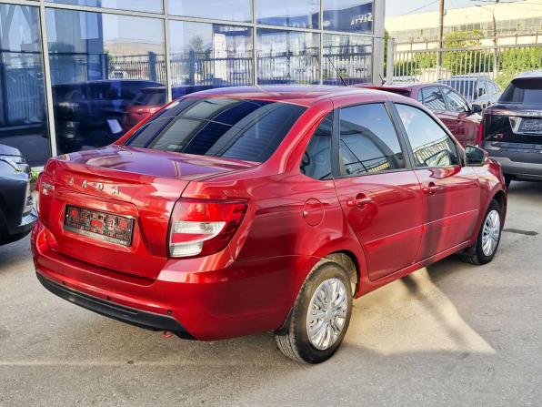 Lada (ВАЗ) Granta I Рестайлинг с пробегом 2018 года, цена 675 000 рублей, 181685 км, седан, Автокод Объявления