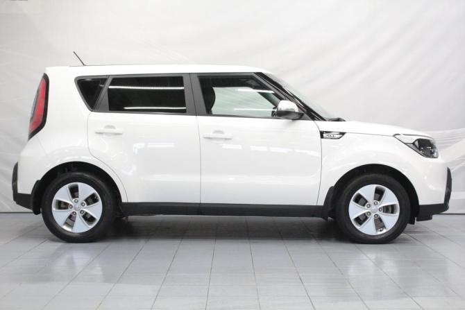 Kia Soul II с пробегом 2015 года, цена 1 350 000 рублей, 94710 км, хэтчбек, Автокод Объявления