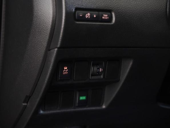 Nissan Qashqai II с пробегом 2017 года, цена 1 449 000 рублей, 171005 км, внедорожник, Автокод Объявления