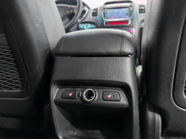 Kia Sorento II Рестайлинг с пробегом 2015 года, цена 1 880 000 рублей, 262250 км, внедорожник, Автокод Объявления