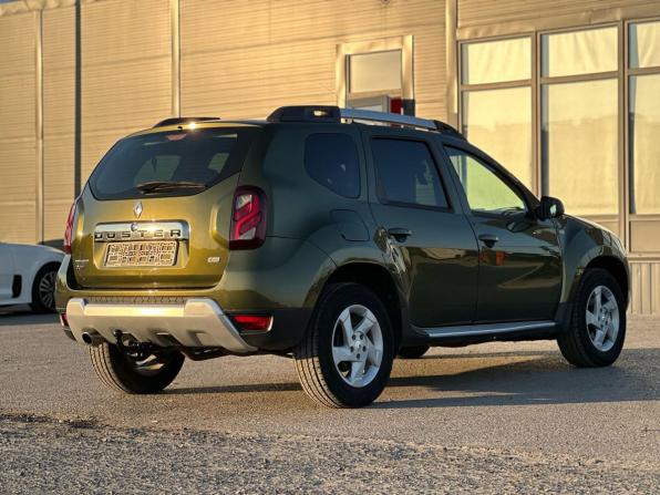 Renault Duster I Рестайлинг с пробегом 2017 года, цена 1 369 000 рублей, 107000 км, внедорожник, Автокод Объявления