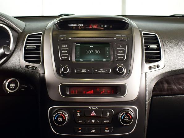 Kia Sorento II Рестайлинг с пробегом 2014 года, цена 1 765 995 рублей, 185257 км, внедорожник, Автокод Объявления