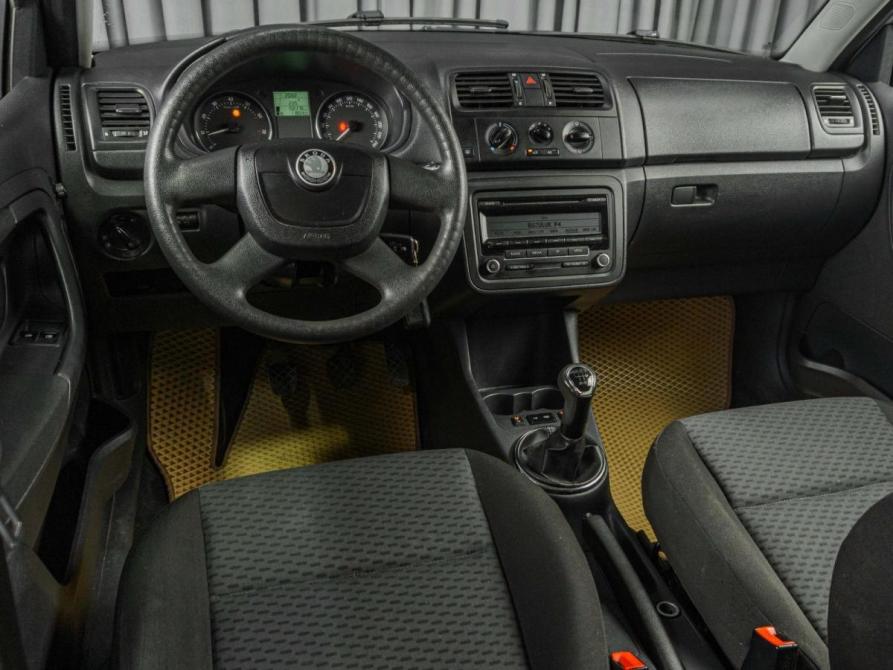 Skoda Fabia II Рестайлинг Тюмень  - изображение 6