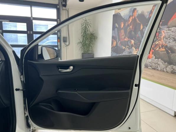 Hyundai Solaris II Рестайлинг с пробегом 2020 года, цена 1 420 000 рублей, 112991 км, седан, Автокод Объявления