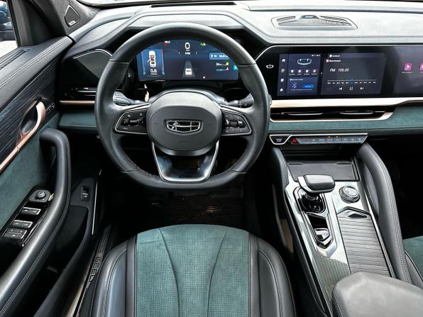Geely Monjaro I с пробегом 2023 года, цена 3 400 000 рублей, 50200 км, внедорожник, Автокод Объявления