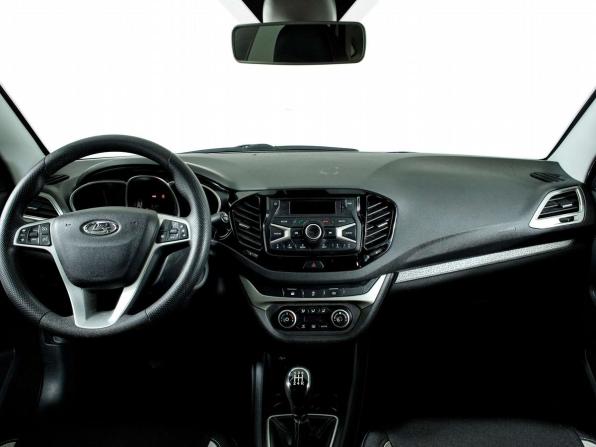 Lada (ВАЗ) Vesta I с пробегом 2018 года, цена 1 048 000 рублей, 71561 км, седан, Автокод Объявления